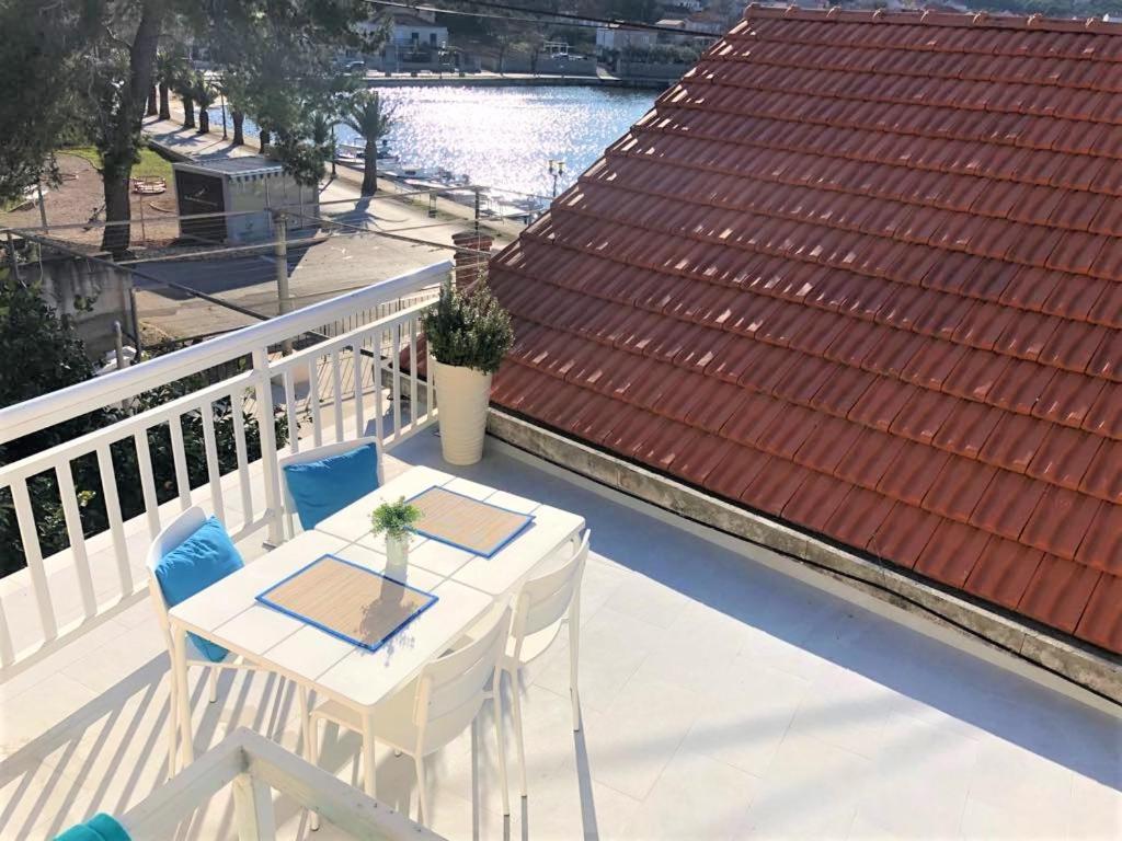Apartments Barbaresko Λομπάρδα Εξωτερικό φωτογραφία