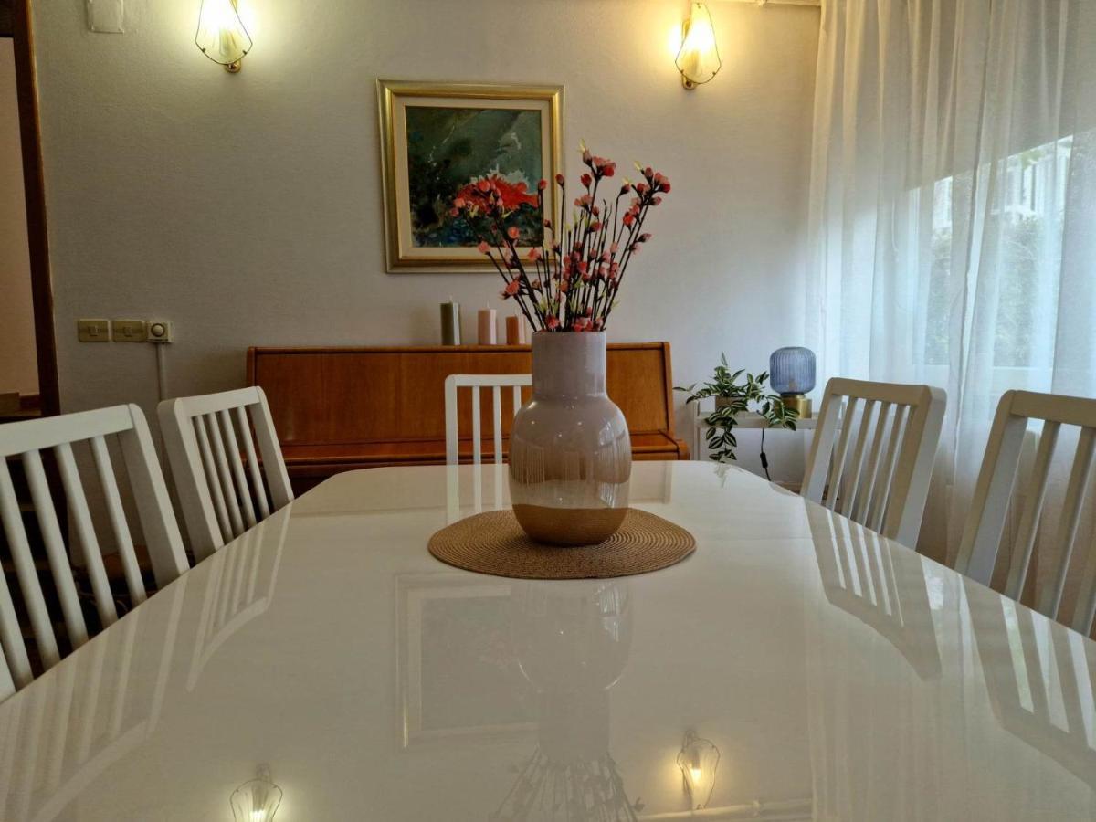 Apartments Barbaresko Λομπάρδα Εξωτερικό φωτογραφία