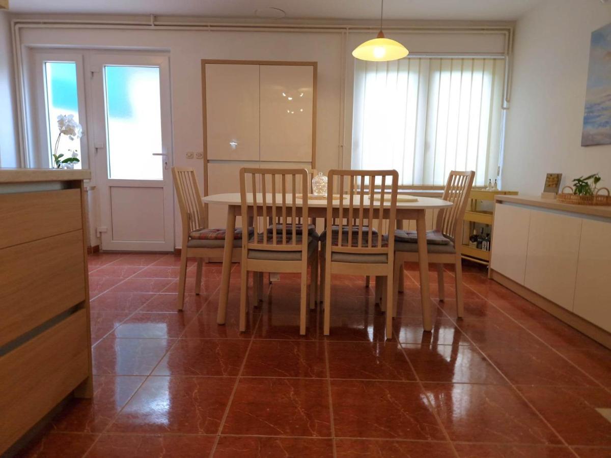 Apartments Barbaresko Λομπάρδα Εξωτερικό φωτογραφία