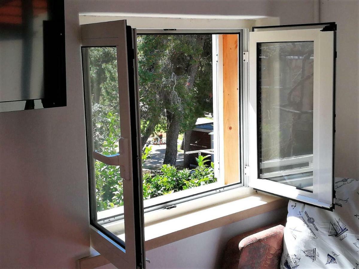 Apartments Barbaresko Λομπάρδα Εξωτερικό φωτογραφία